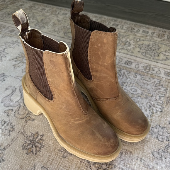Sorel Hi-Line Heel Chelsea Waterproof Boots Brown Women's Size 6.5 - Picture 1 of 9